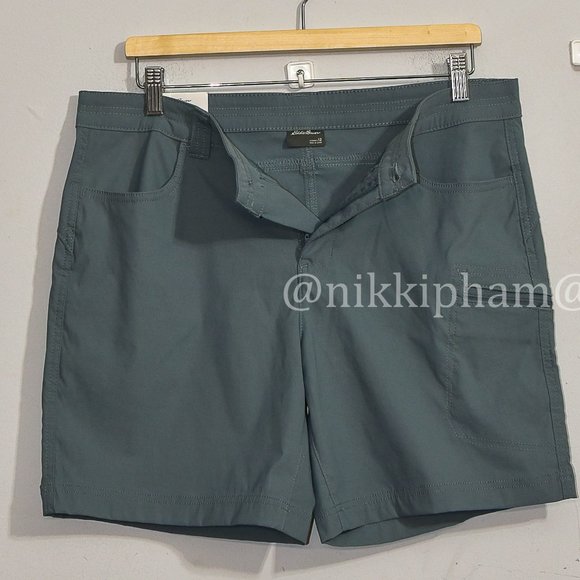 NWT Eddie Bauer Women's Rainier Shorts in  Grey - Picture 4 of 5